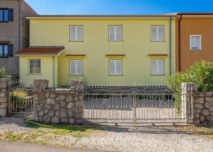 Dreamy Kvarner - Close To The *
